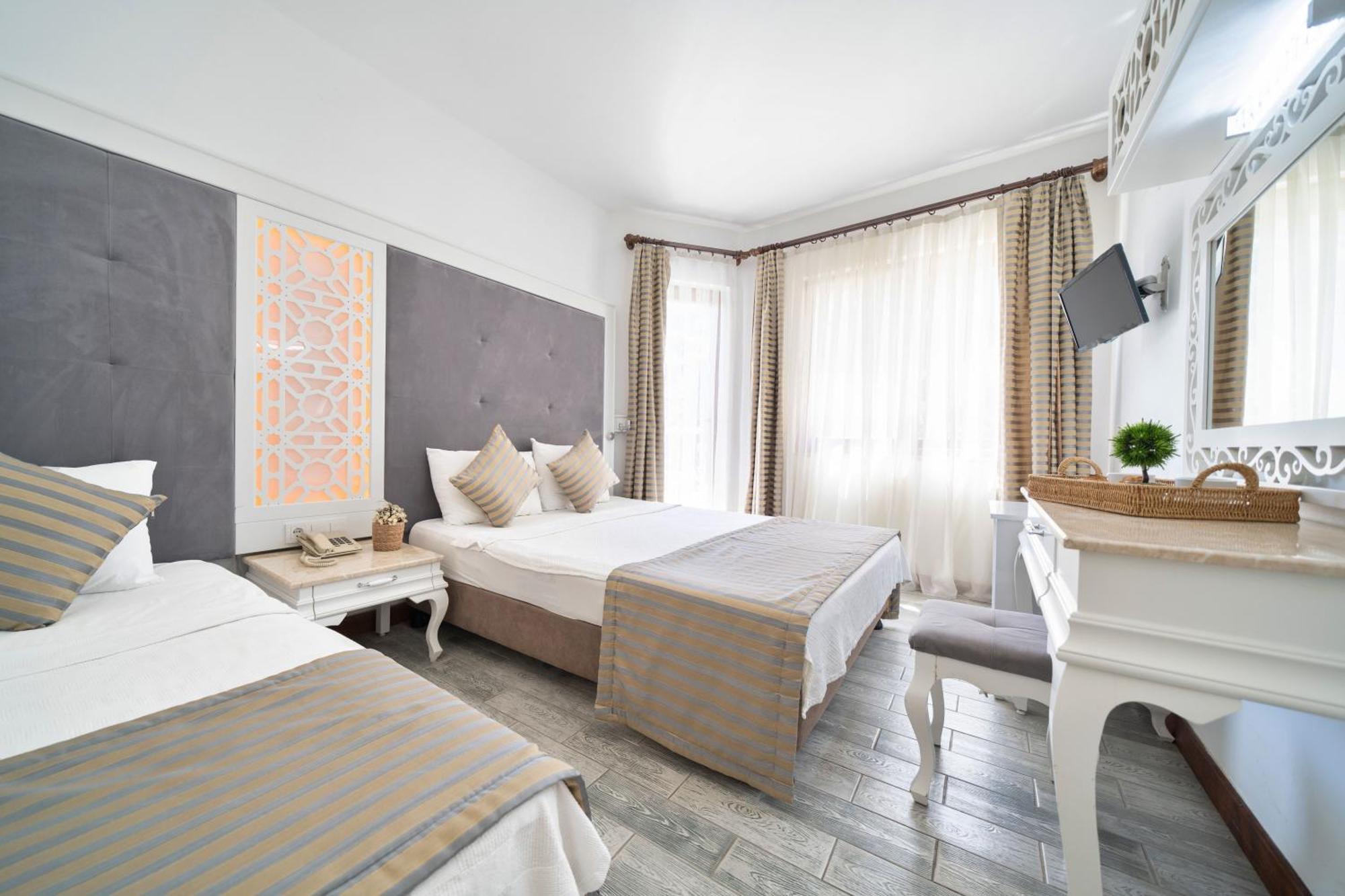 Ata Lagoon Beach Hotel Ölüdeniz Buitenkant foto