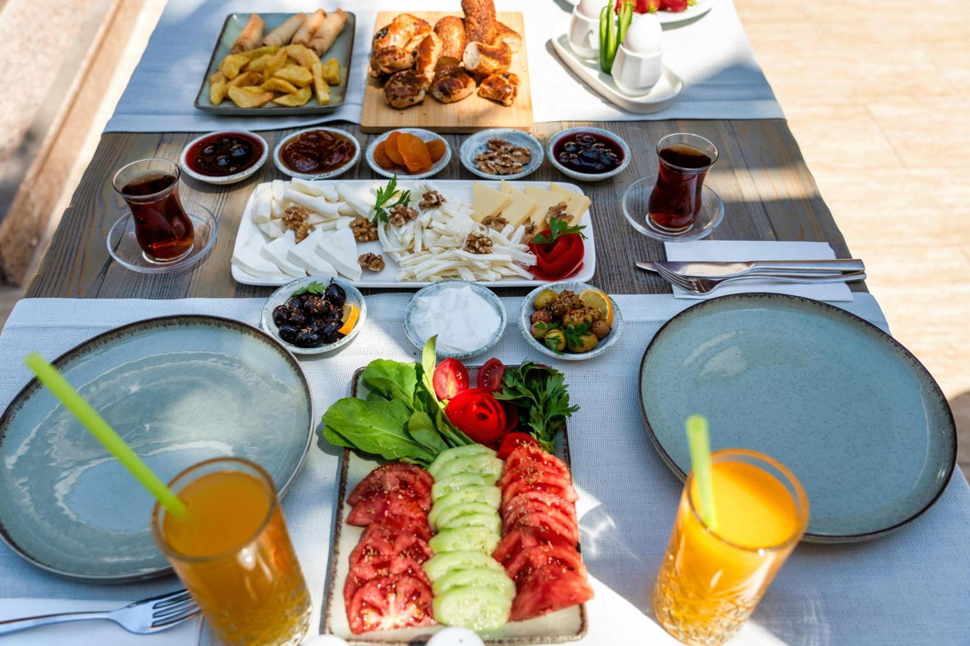Ata Lagoon Beach Hotel Ölüdeniz Buitenkant foto