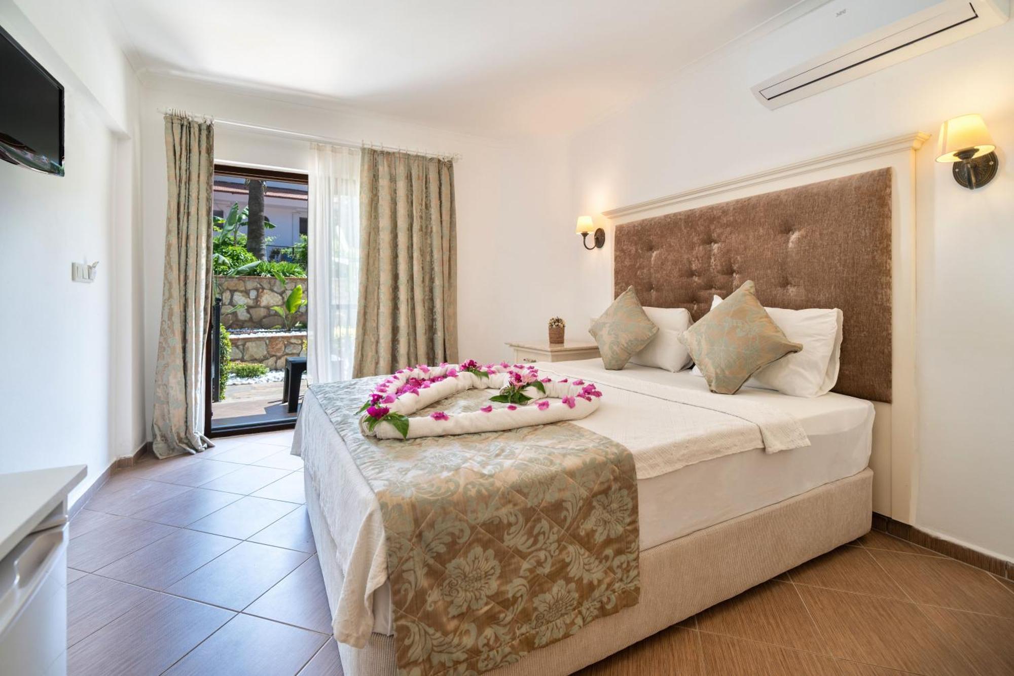 Ata Lagoon Beach Hotel Ölüdeniz Buitenkant foto