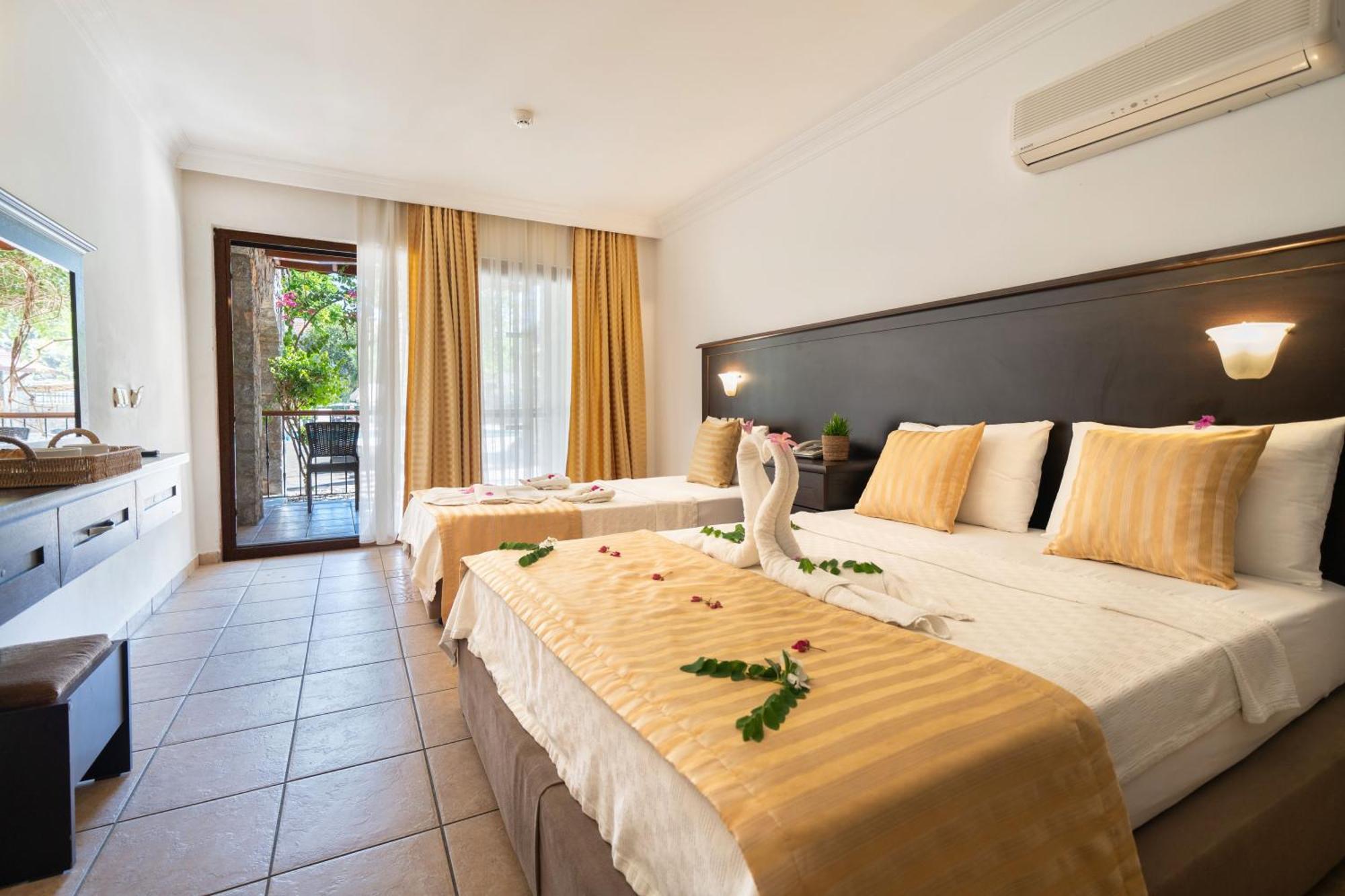 Ata Lagoon Beach Hotel Ölüdeniz Buitenkant foto